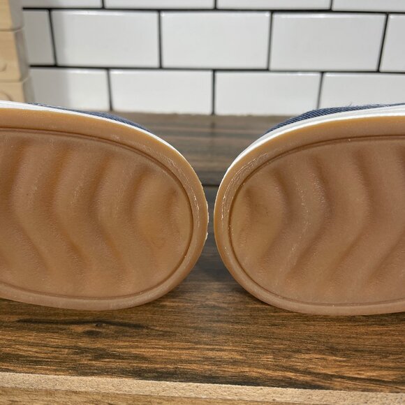 Clarks Breeze Skip Womens Size 8.5 Wide Shoes Blue Denim Sparkle Comfort Slip On - Picture 8 of 12